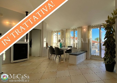 Foto Attico in Via Dei Tulipani, Pisa Calambrone di 144 m² con 4 locali