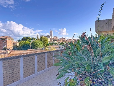 Foto Attico in via E. Riva, Monterotondo Santa Maria, San Martino di 220 m²