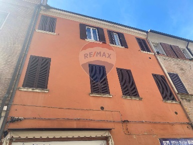 Foto Attico in Via Garibaldi, Ferrara Centro Storico di 35 m² con 1 locali