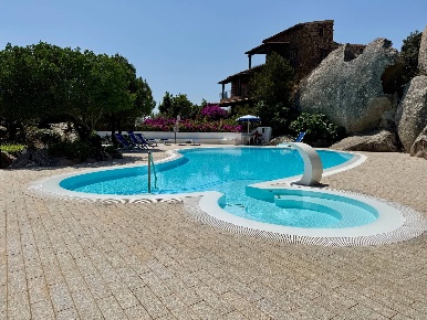 Foto Attico in Via Su Pinnone, Olbia Porto Rotondo di 69 m² con 3 locali