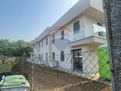 Foto Appartamento in VIA FRATELLI DI DIO, Busto Arsizio Borsano di 130 m²