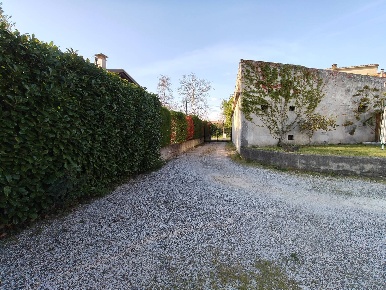 Foto Villa unifamiliare in via Cavour, Capriva del Friuli di 140 m²