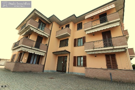 Foto Appartamento in VIA ROMA, Bastida Pancarana di 100 m² con 3 locali