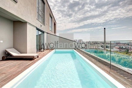 Foto Attico in Via Ortles, Milano di 240 m² con 4 locali in vendita