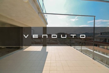 Foto Attico in via Corridoni, Bergamo Redona di 154 m² con 4 locali