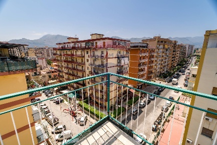Foto Attico in Via Gaetano Amoroso, Palermo Montegrappa di 147 m²