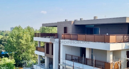 Foto Attico in VIA BIANCHINI, Brescia di 104 m² con 3 locali in vendita