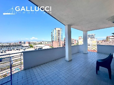 Foto Appartamento in Via Giuseppe Misticoni, Pescara di 45 m² con 2 locali