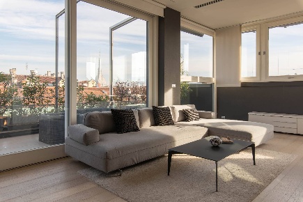 Foto Attico in Via Giuseppe Pomba, Torino Via Roma di 174 m² con 6 locali