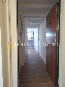 Foto Appartamento in Via San Vitale, Bologna San Vitale di 45 m² in vendita