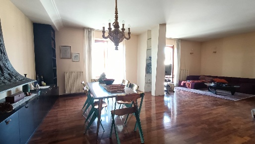 Foto Attico in Via Aldo Moro, Treia Passo Di Treia di 246 m² con 6 locali