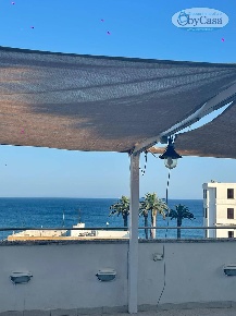 Foto Attico a Santa Marinella di 65 m² con 3 locali in affitto