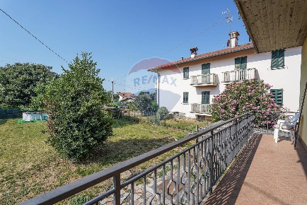 Foto Appartamento in via Fratelli Roncelli, Almenno San Bartolomeo