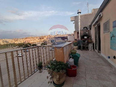 Foto Attico a Scicli Donnalucata di 85 m² con 5 locali in vendita