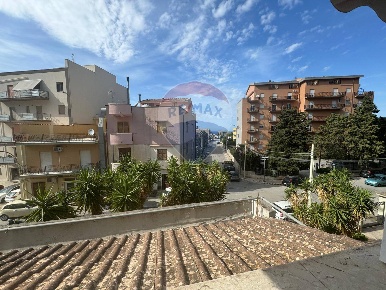 Foto Appartamento a Castellammare del Golfo Centro di 150 m² con 7 locali
