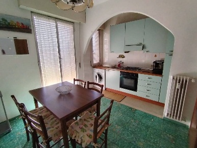 Foto Appartamento in Via Angelo Battelli, Pisa San Francesco di 82 m²