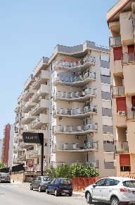 Foto Appartamento in via enrico mattei, Termini Imerese Centro di 160 m²