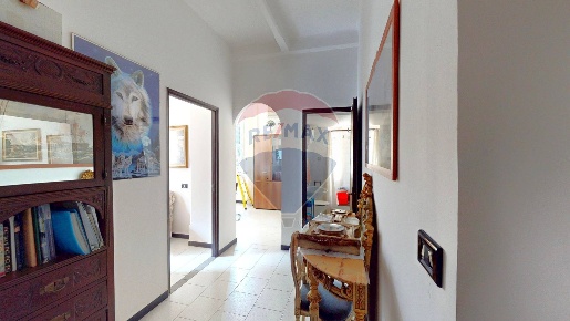 Foto Appartamento in Via Bolzaneto, Genova Bolzaneto di 51 m² con 3 locali
