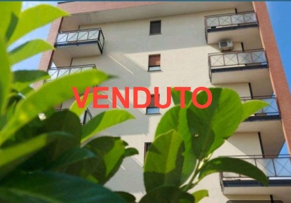 Foto Appartamento in VIA COMASINA  99, Milano Comasina di 100 m² in vendita