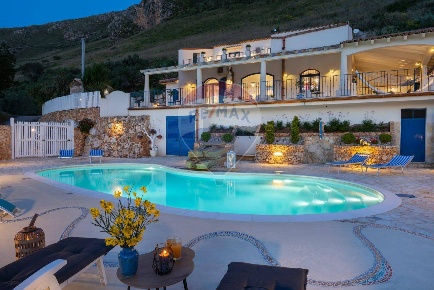 Foto Villa singola a Castellammare del Golfo in vendita