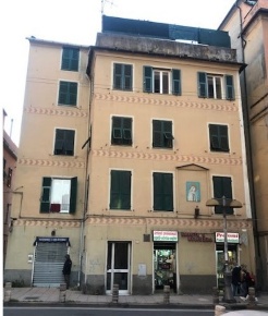 Foto Appartamento in Via Germano Jori 37, Genova Certosa di 36 m² all'asta