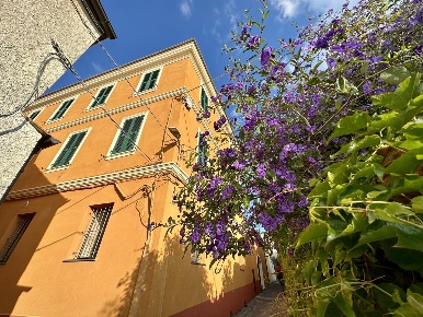 Foto Appartamento in Via Giuseppe Garibaldi 8, Diano San Pietro Centro