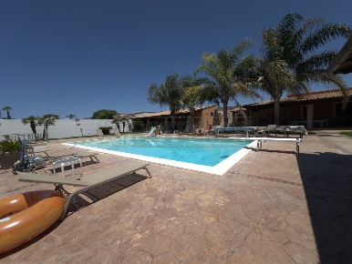 Foto Villa unifamiliare a Mazara del Vallo Tonnarella di 200 m² in vendita