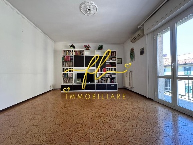 Foto Appartamento a Livorno Zola - Galilei di 102 m² con 5 locali