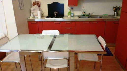 Foto Appartamento a Ancona Centro Storico di 120 m² con 5 locali in affitto