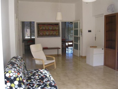 Foto Appartamento a Ancona Adriatico di 90 m² con 4 locali in affitto