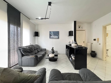 Foto Appartamento a Popoli di 120 m² con 5 locali in vendita