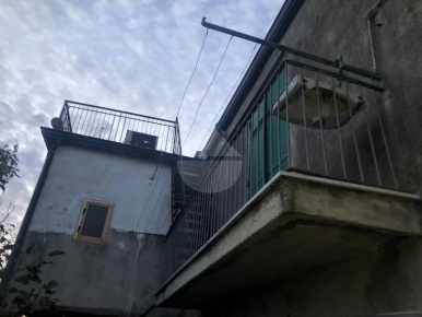 Foto Casa indipendente in via bambacaro, Laureana Cilento di 100 m²