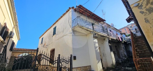 Foto Casa indipendente in Via San Sebastiano, Pizzo Centro di 55 m²