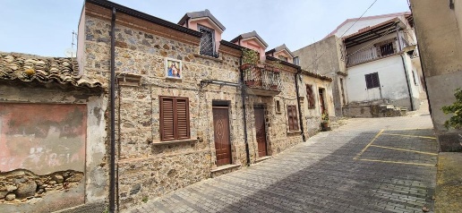 Foto Casa indipendente in Via Cellaro, Filadelfia Montesoro di 115 m²