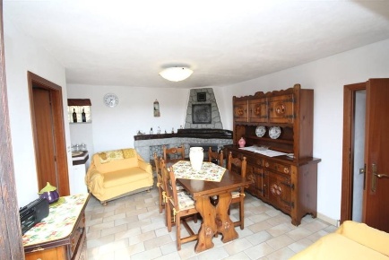 Foto Casa indipendente a Mombarcaro Centro di 65 m² con 2 locali in vendita