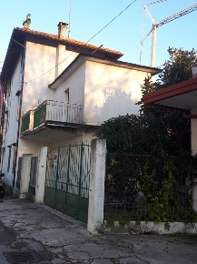 Foto Casa indipendente a Pordenone in vendita