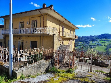 Foto Casa indipendente in VIA STAZIONE 65, Montefalcione di 500 m²