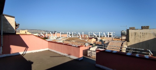 Foto Casa indipendente in VIA INDIPENDENZA, Siracusa di 189 m² con 7 locali