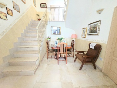 Foto Casa indipendente a Casamassima di 300 m² in vendita