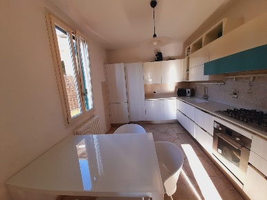 Foto Casa indipendente a Pietrasanta di 100 m² in vendita
