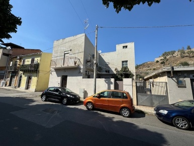 Foto Casa indipendente in VIA COMUNALE CAMARO, Messina di 125 m² in vendita