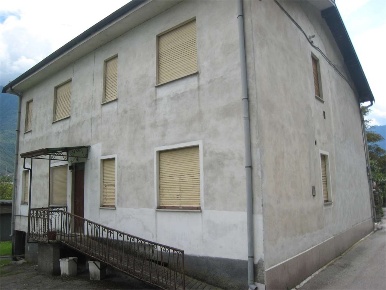 Foto Casa indipendente in pedemonte 135, Pallanzeno di 90 m² con 6 locali