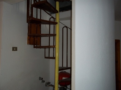 Foto Casa indipendente in Via Ospizio Maternità, Catanzaro Centro Storico