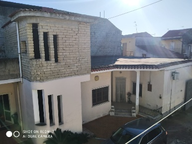 Foto Casa indipendente in Via Serao, Frignano di 200 m² con 10 locali