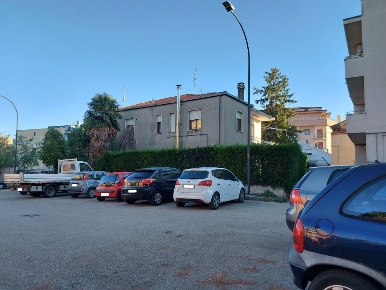 Foto Casa indipendente a Pescara di 260 m² in vendita