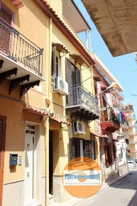 Foto Casa indipendente a Villabate di 90 m² con 4 locali in vendita