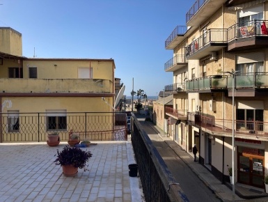 Foto Casa indipendente in Via Regina Elena, Gioia Tauro in vendita
