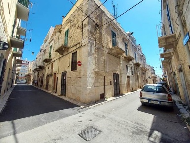 Foto Casa indipendente a Ruvo di Puglia di 55 m² con 2 locali in vendita