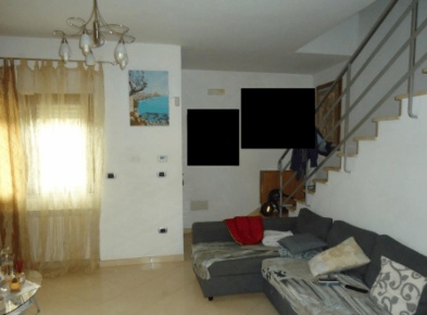 Foto Case indipendenti in Rione Giovanni Ventitreesimo 1, di 130 m² in aste