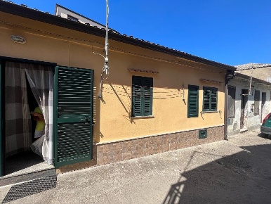 Foto Casa indipendente a Taurianova di 55 m² in vendita